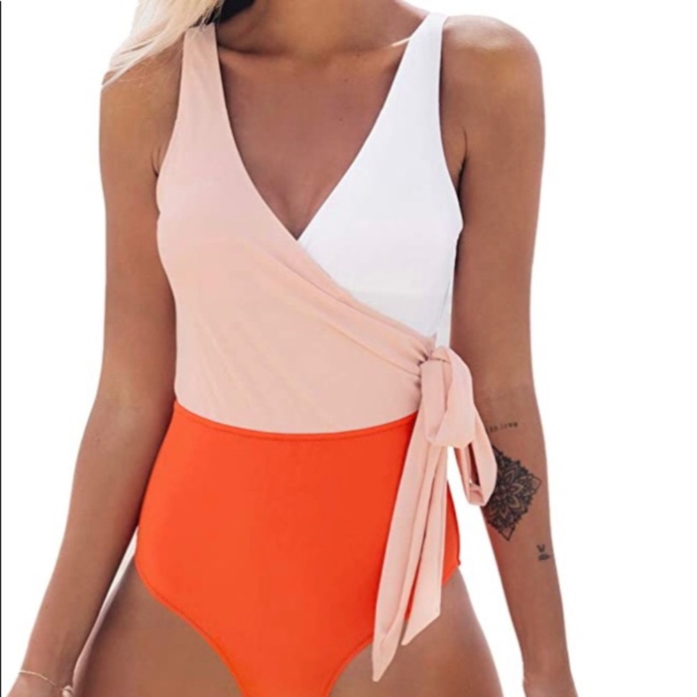 Women’s one piece swimsuit